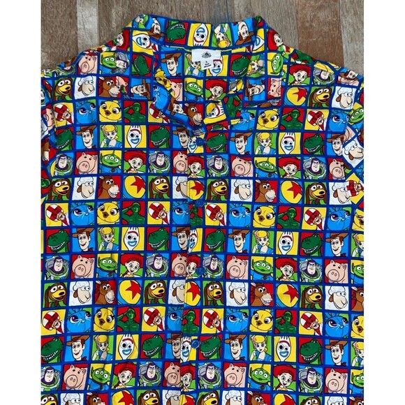 Disney Parks Toy Story 4 Men's Button Down Camp Hawaiian Shirt Large - Picture 2 of 9